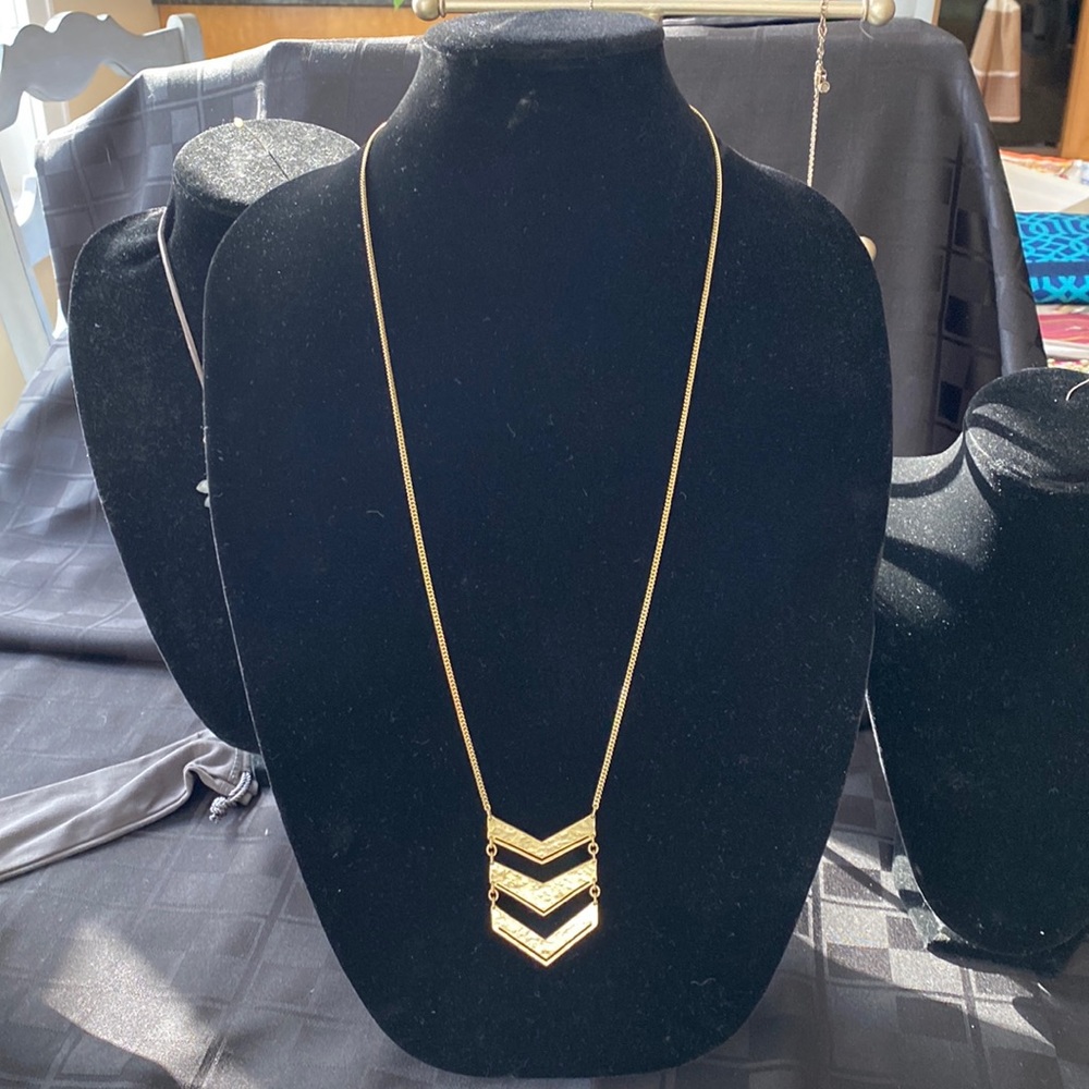 Chevron plunge necklace